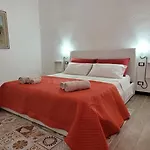 Housestation Suite